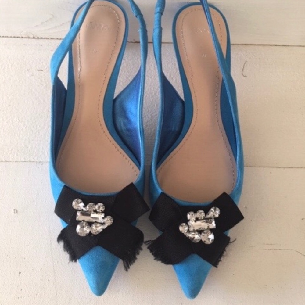 NWOT Zara brand new blue suede shoes size 37
